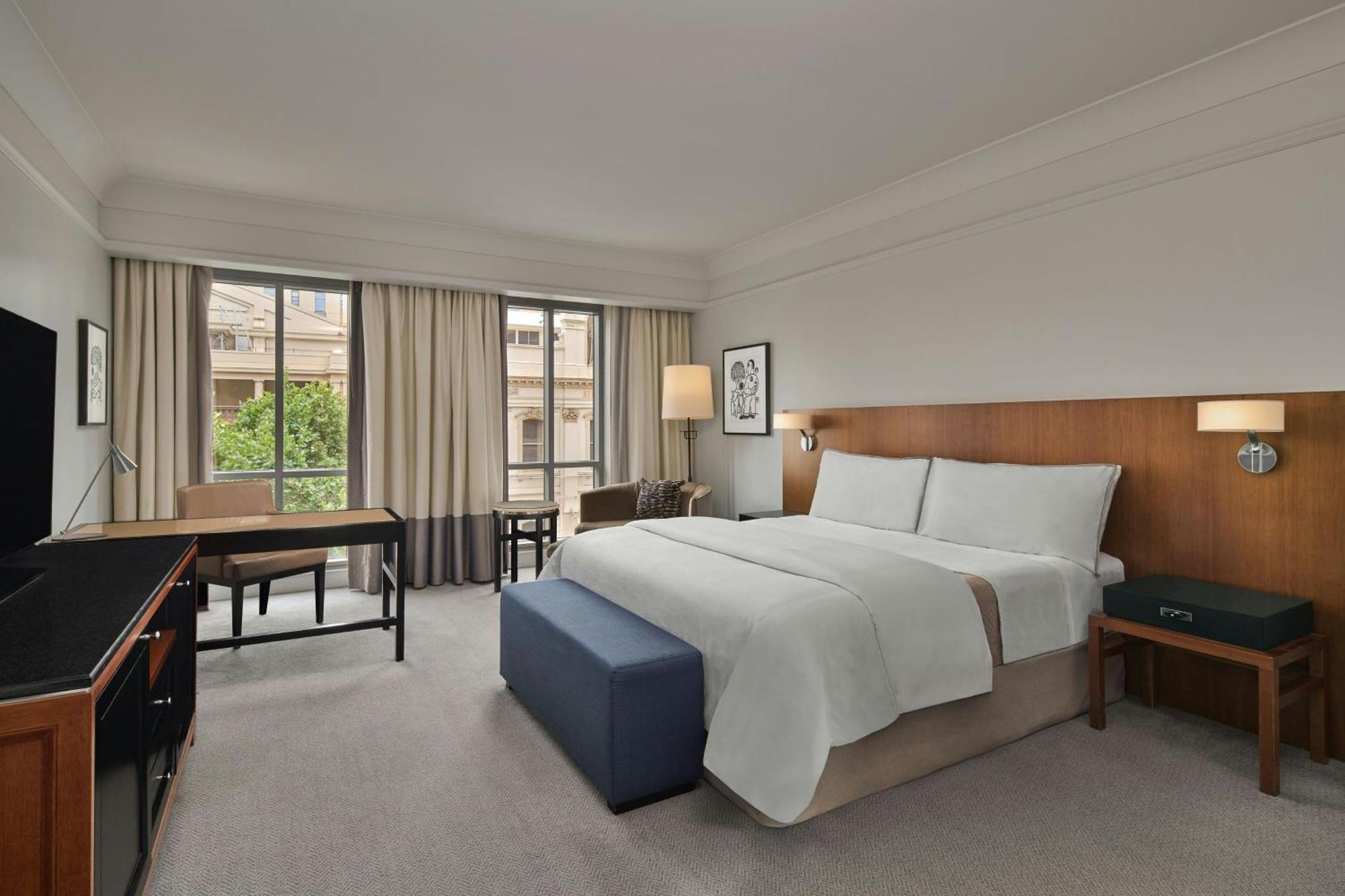 The Westin Melbourne Hotel Exterior photo